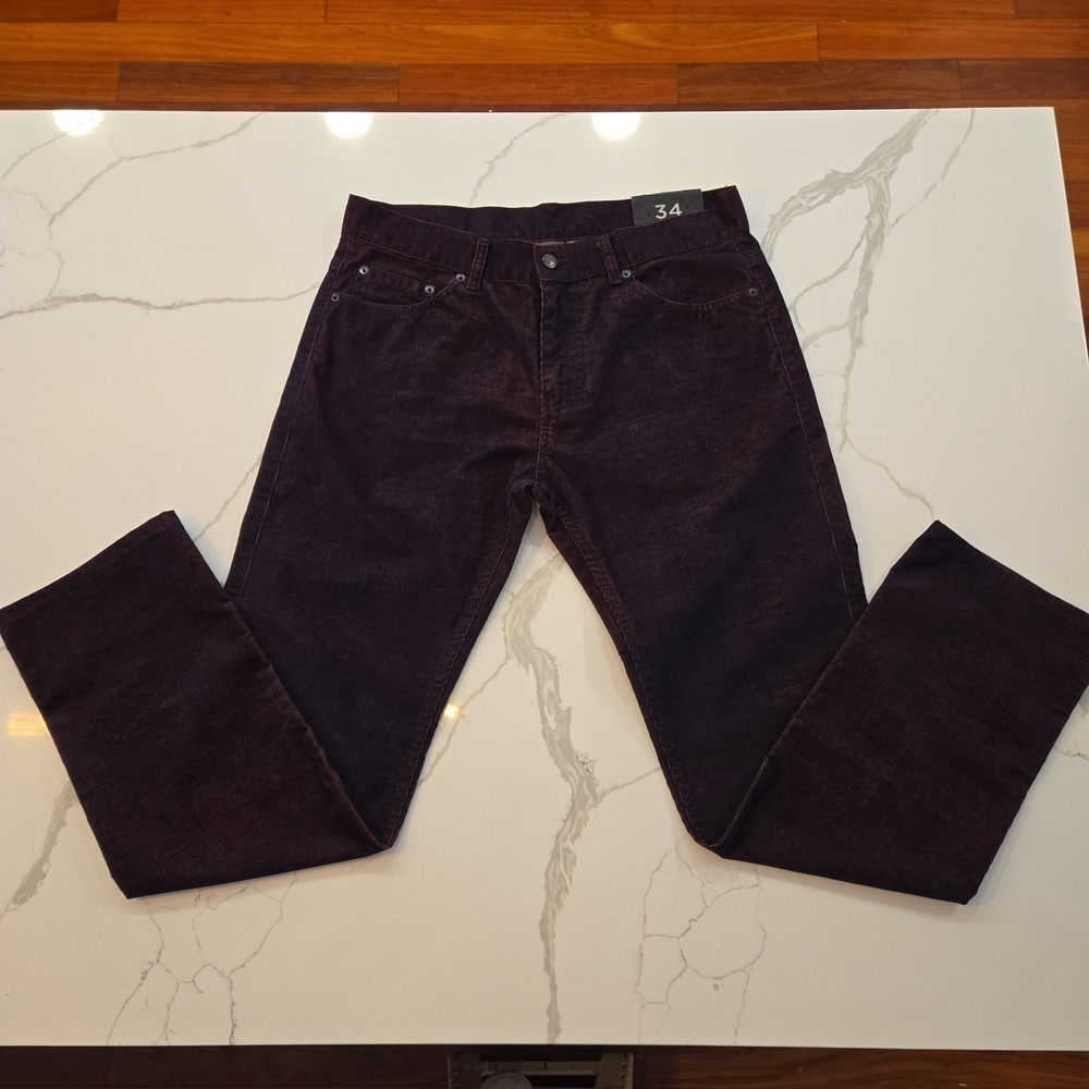NWT Armani Exchange J66 Straight Droite Corduroy Jeans Red Black Mens Size 34